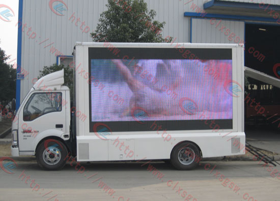 金杯戶外LED廣告宣傳車